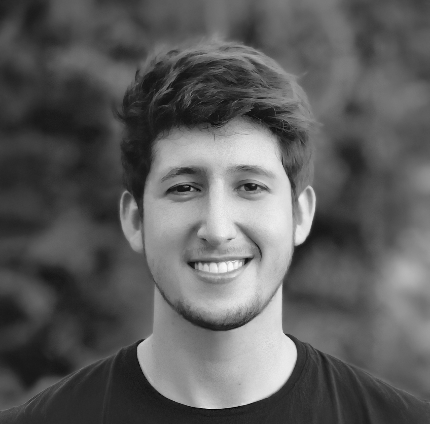 Artthur Donadia, graphic designer
